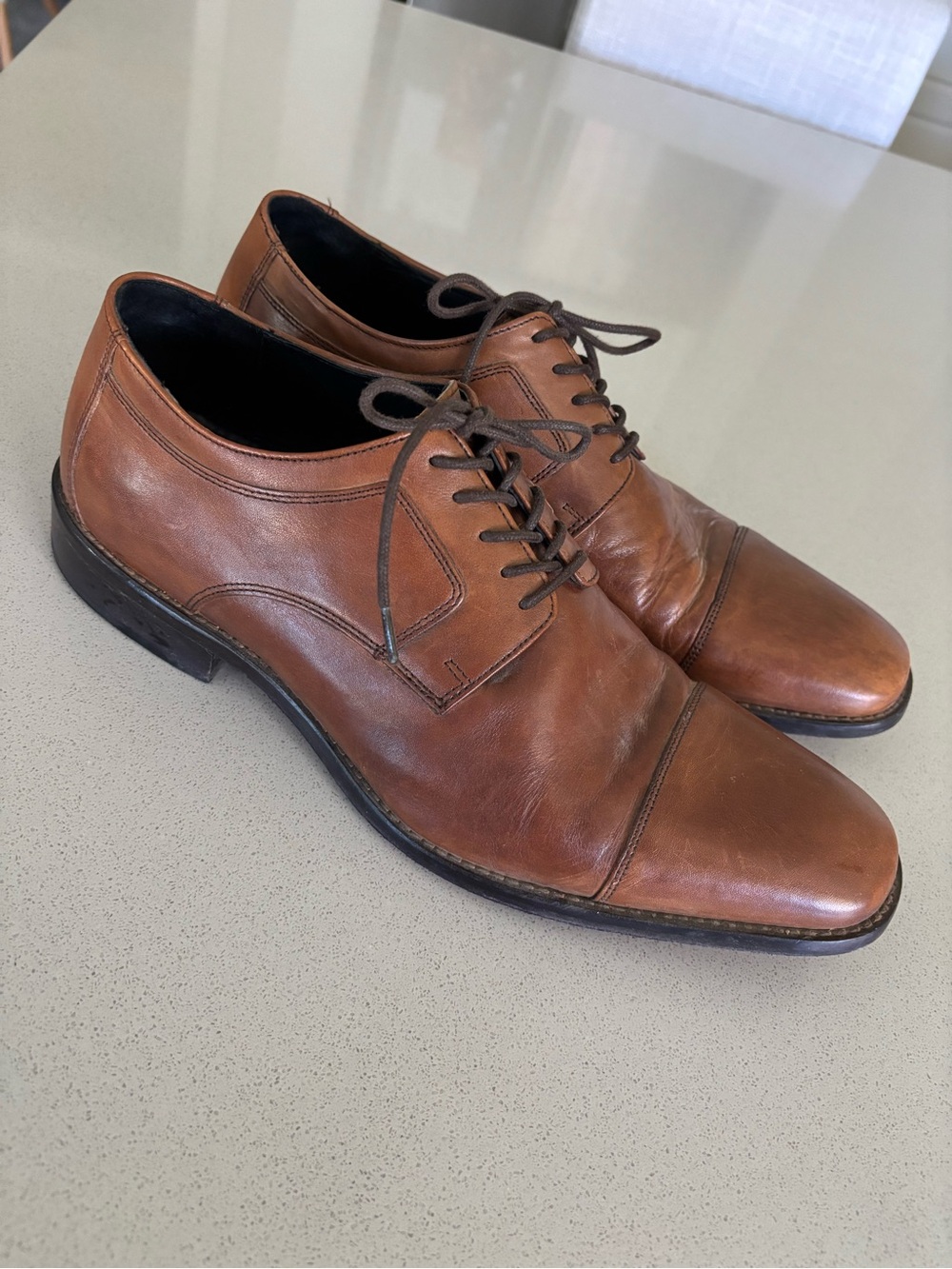 Men’s dress shoes